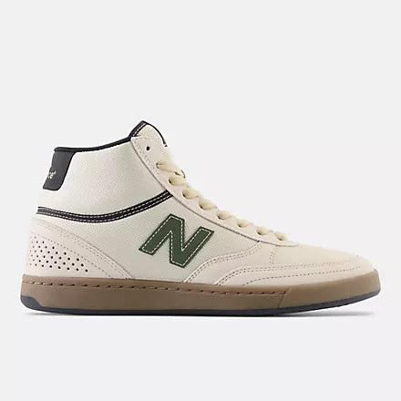 NM 440 Hi Shoe
