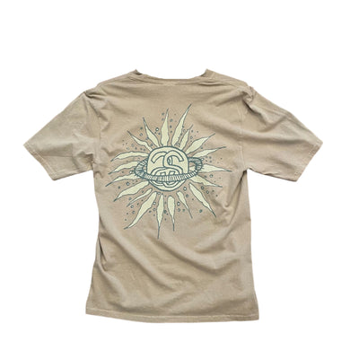 Look Beyond T-Shirt