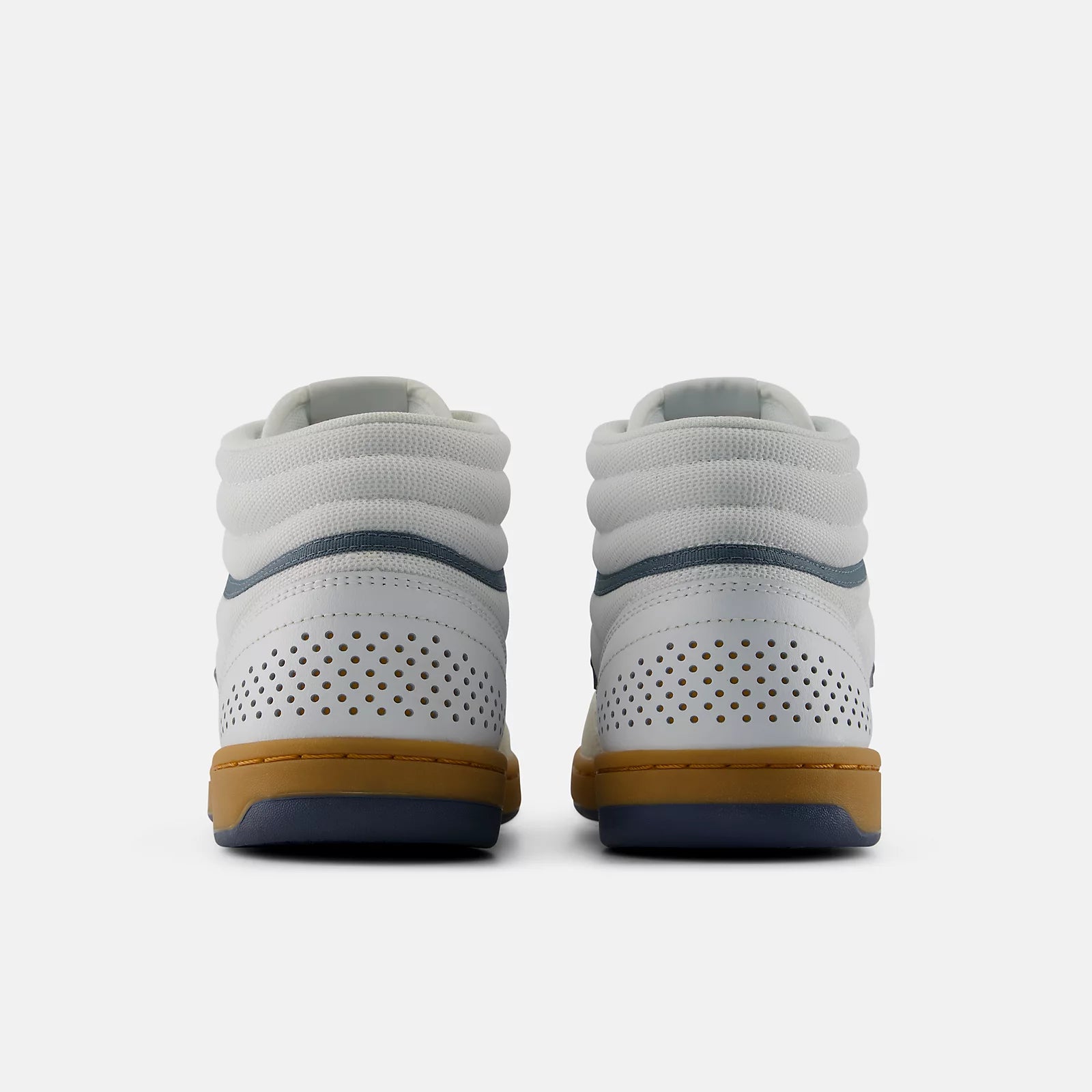 NM 440 HI V2 WIDE Shoe