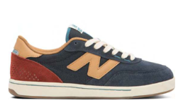 NM 440 V2 Shoe