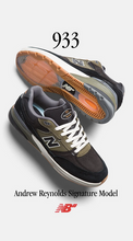 Load image into Gallery viewer, NM 933 Reynolds Shoe