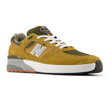 Load image into Gallery viewer, NM 933 Reynolds Shoe