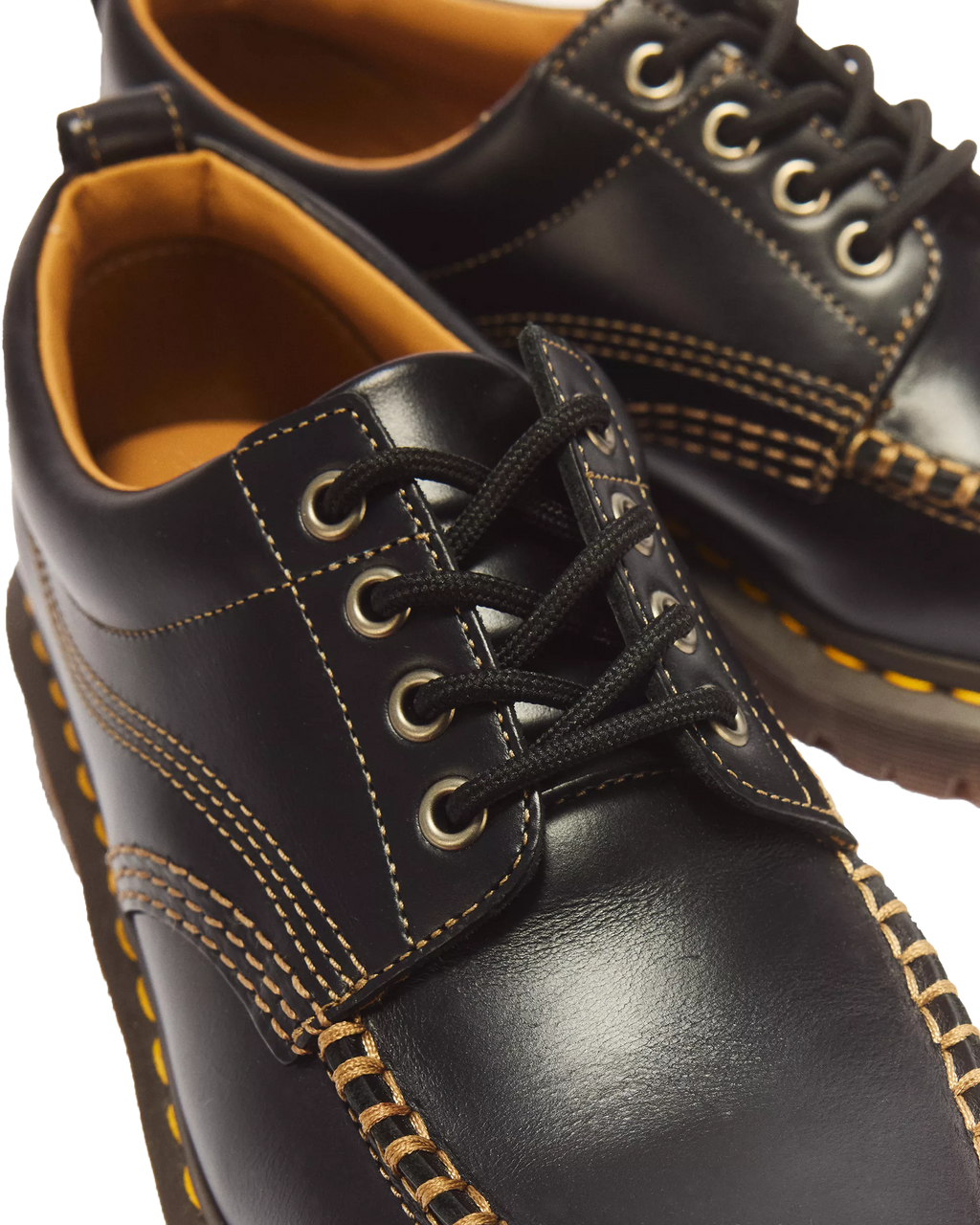 Lowell Leath Moc Toe Shoe