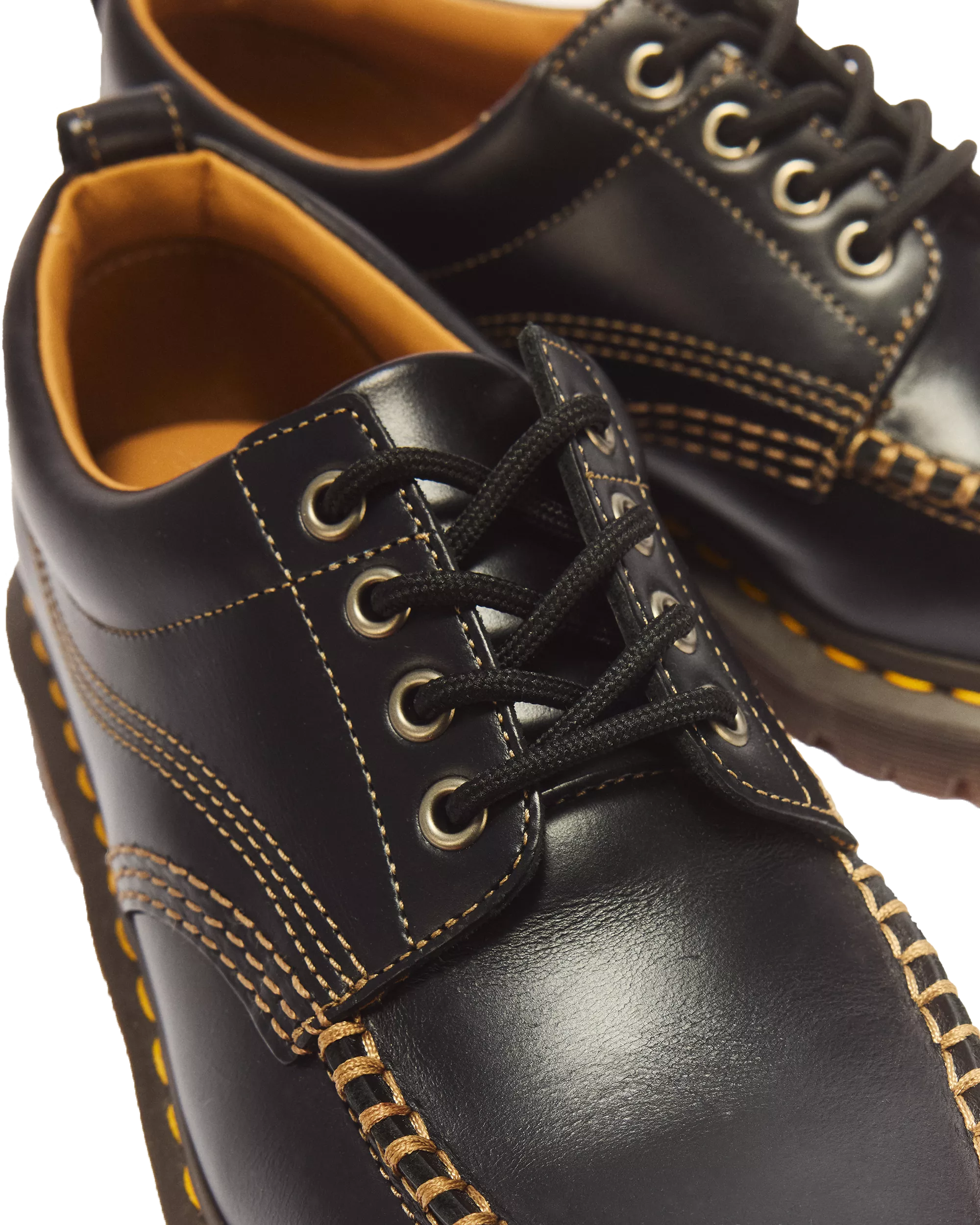 Lowell Leath Moc Toe Shoe